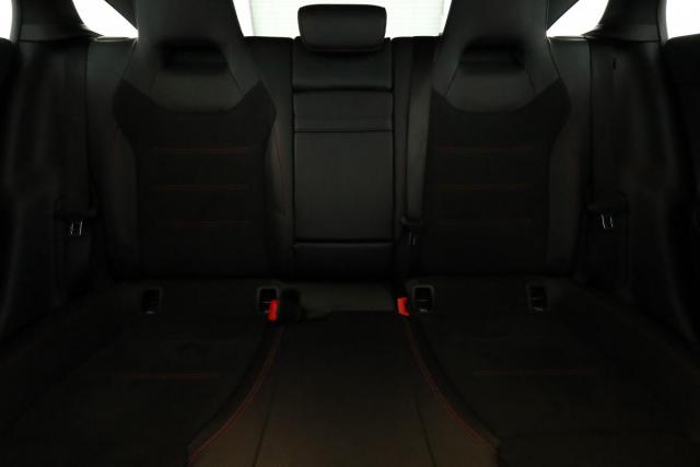 Mercedes Benz Cla Shooting Brake image 5