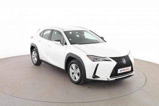 Lexus Ux image 4