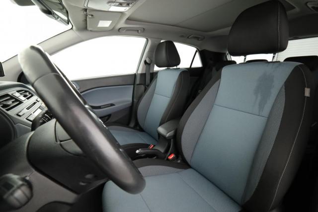 Hyundai I20 image 3