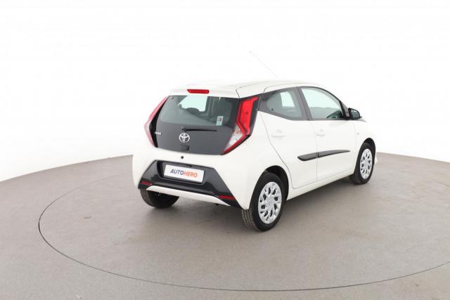 Toyota Aygo image 2