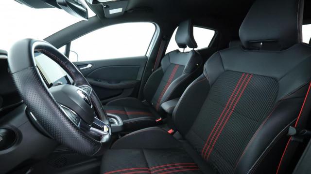 Renault Clio image 9