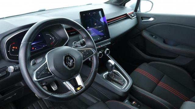 Renault Clio image 2