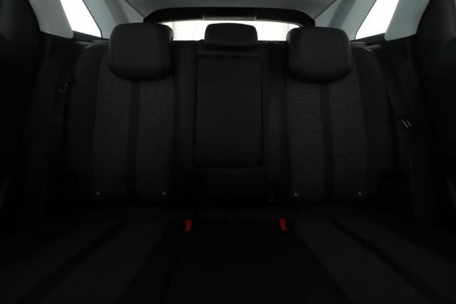 Peugeot 3008 image 8