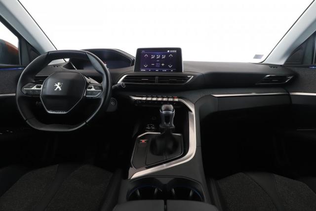 Peugeot 3008 image 3