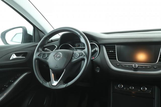 Opel Grandland X image 1