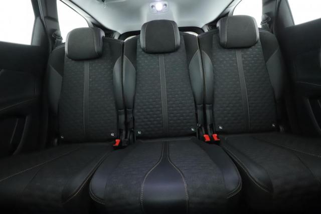 Peugeot 5008 image 3