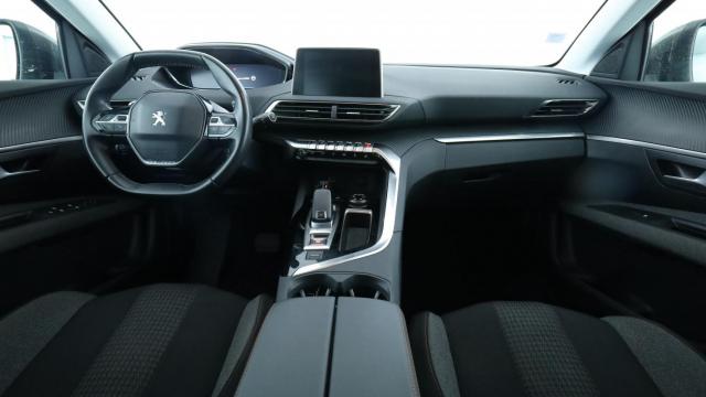 Peugeot 3008 image 7