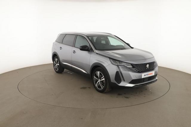 Peugeot 5008 image 8