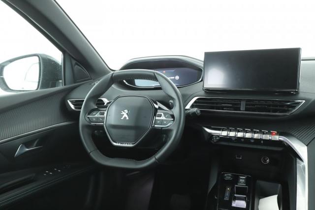 Peugeot 5008 image 1