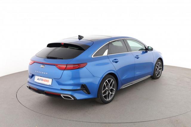 Kia Proceed image 4