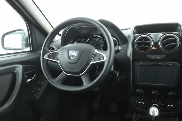 Dacia Duster image 5