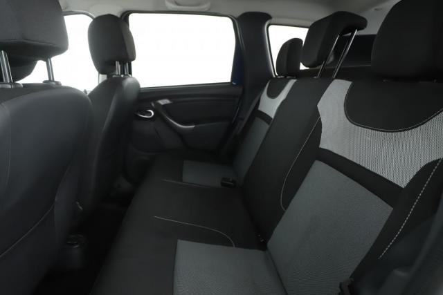 Dacia Duster image 2