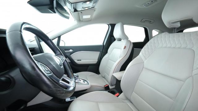 Renault Captur image 2