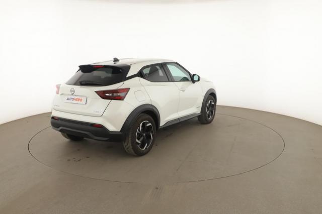 Nissan Juke image 5