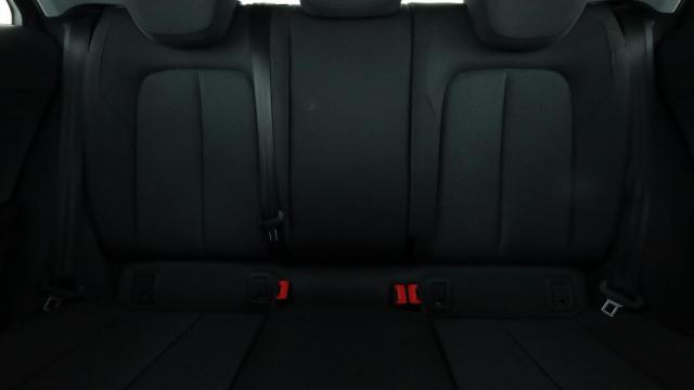 Audi Q2 image 2