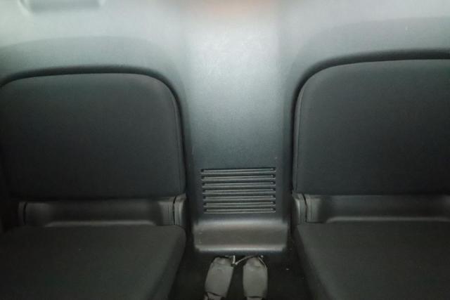 Nissan Navara image 4