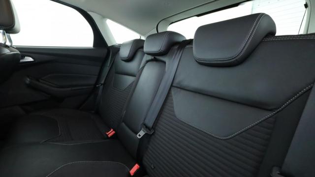 Ford Focus image 3