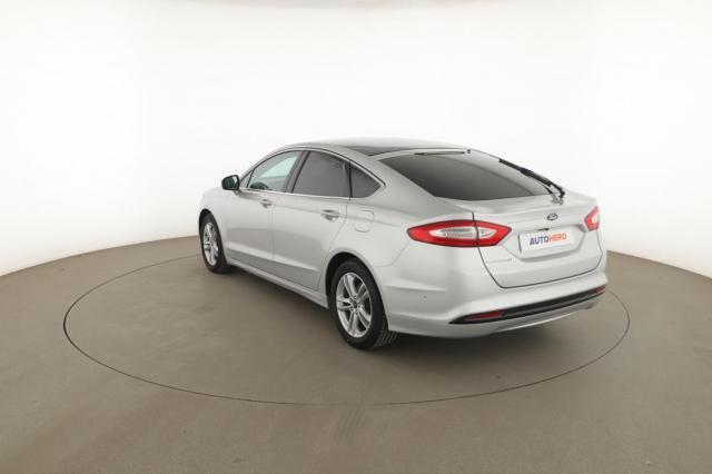 Ford Mondeo image 9