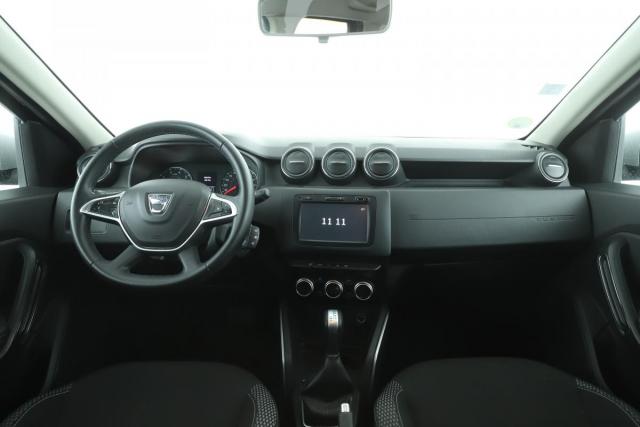 Dacia Duster image 8