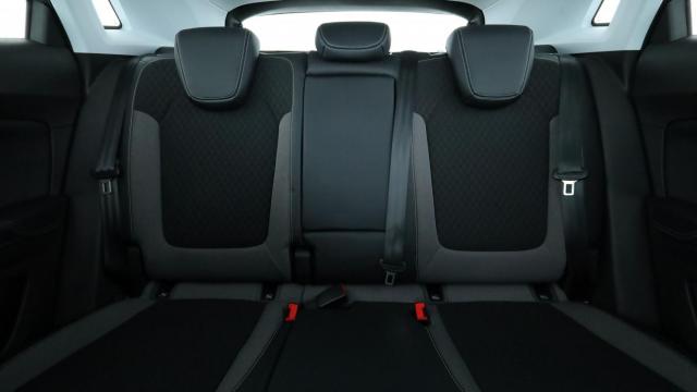 Opel Grandland X image 2
