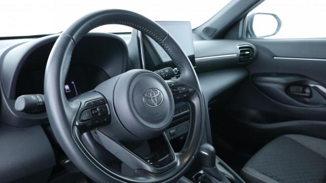 Toyota Yaris Cross image 9