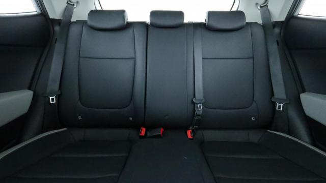 Kia Stonic image 9