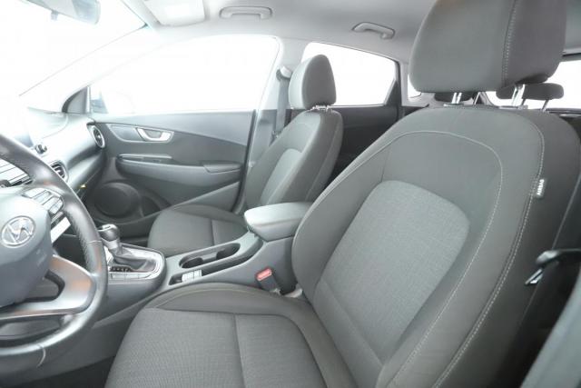 Hyundai Kona image 9