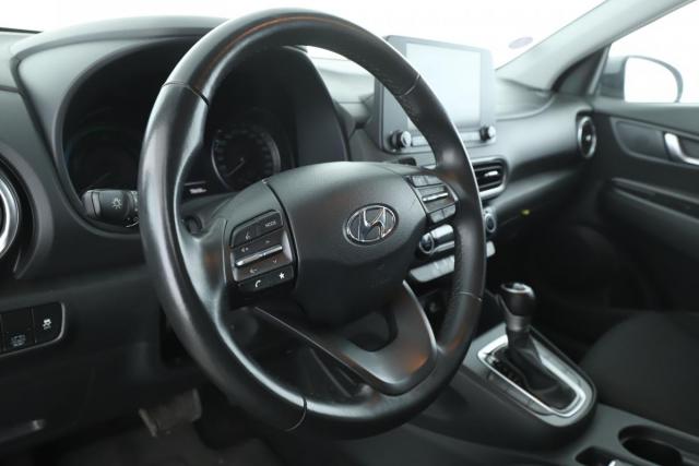 Hyundai Kona image 8