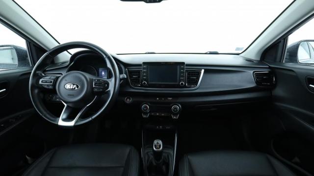 Kia Rio image 2