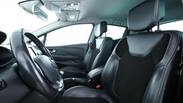 Renault Clio image 9