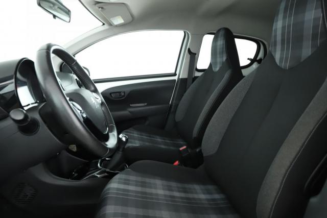 Peugeot 108 image 2