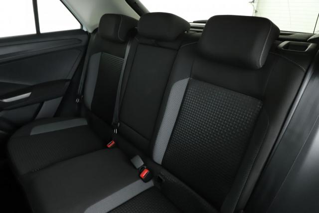 Volkswagen T-Roc image 2