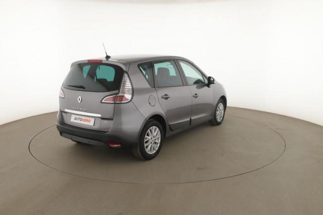 Renault Scénic image 9