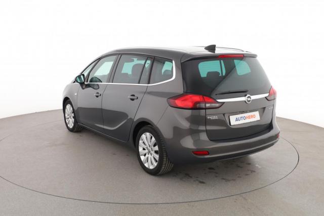 Opel Zafira Tourer image 3