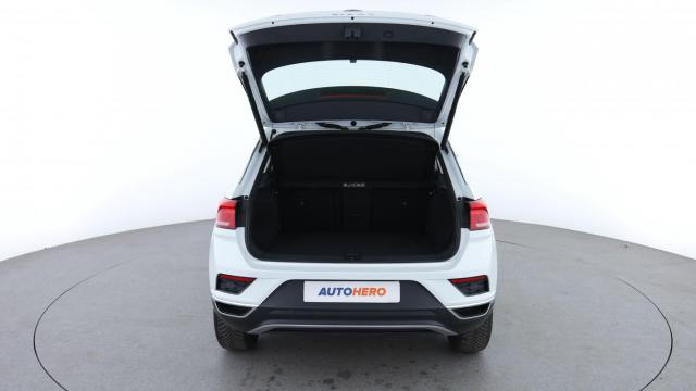 Volkswagen T-Roc image 1