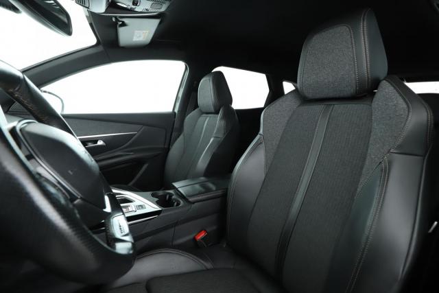 Peugeot 3008 image 9