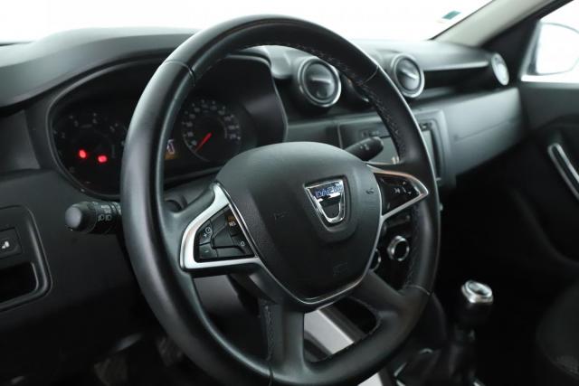 Dacia Duster image 6