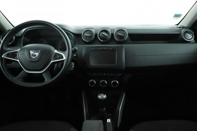 Dacia Duster image 1