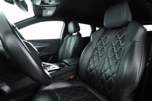 Peugeot 3008 image 8