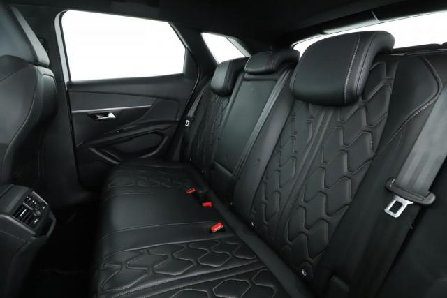 Peugeot 3008 image 6