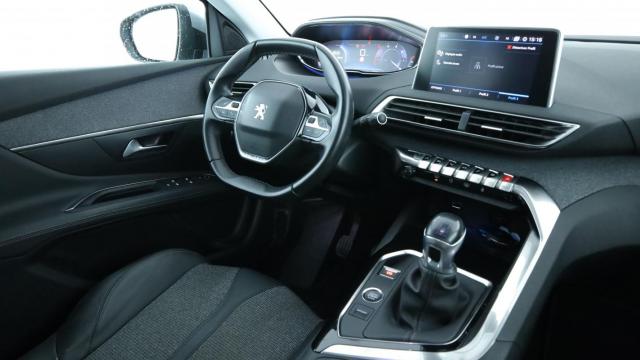 Peugeot 3008 image 7