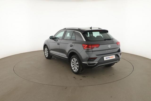 Volkswagen T-Roc image 2