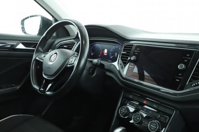 Volkswagen T-Roc image 5
