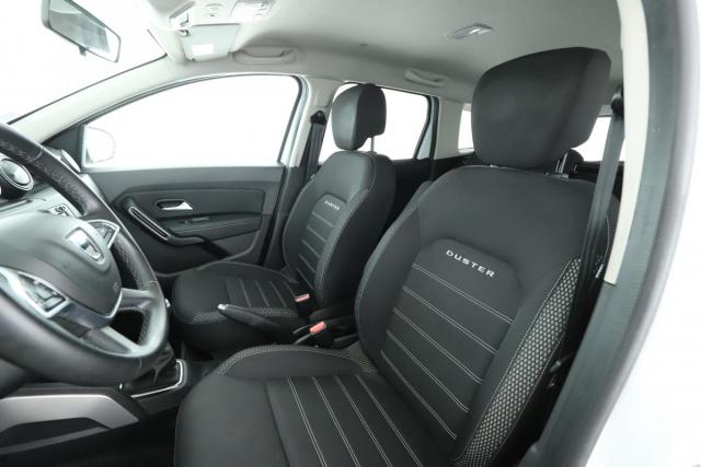 Dacia Duster image 5