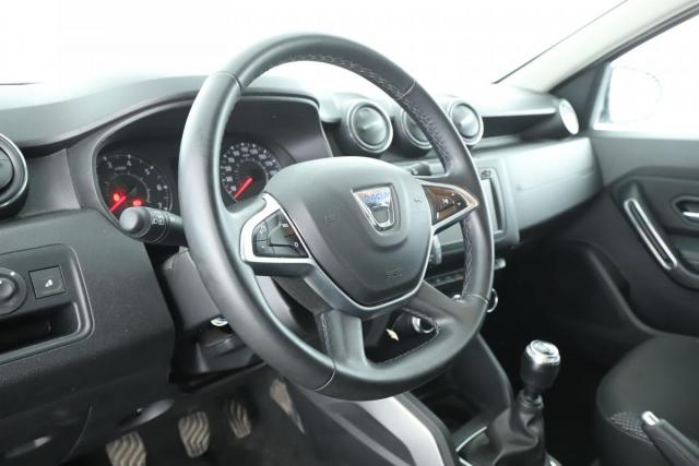 Dacia Duster image 3