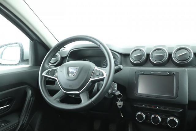 Dacia Duster image 1