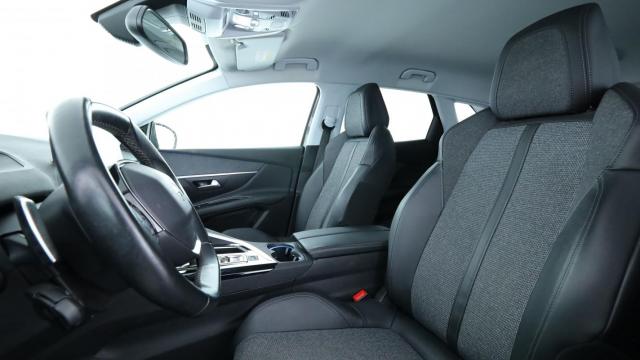 Peugeot 3008 image 6