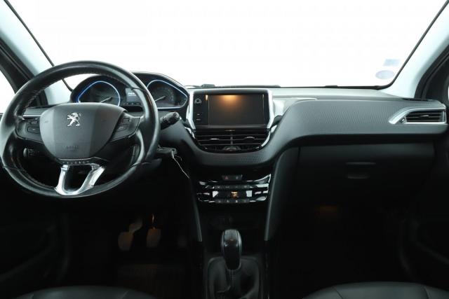 Peugeot 2008 image 4