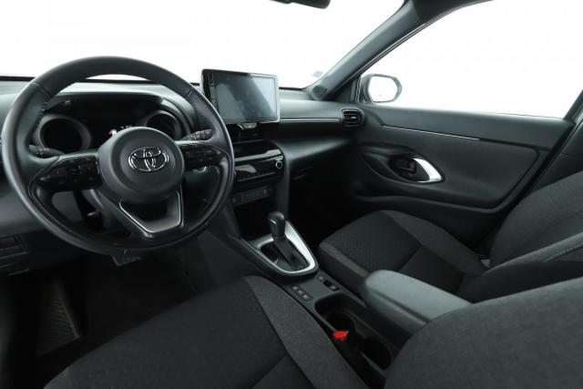 Toyota Yaris Cross image 8