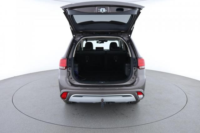Mitsubishi Outlander image 7
